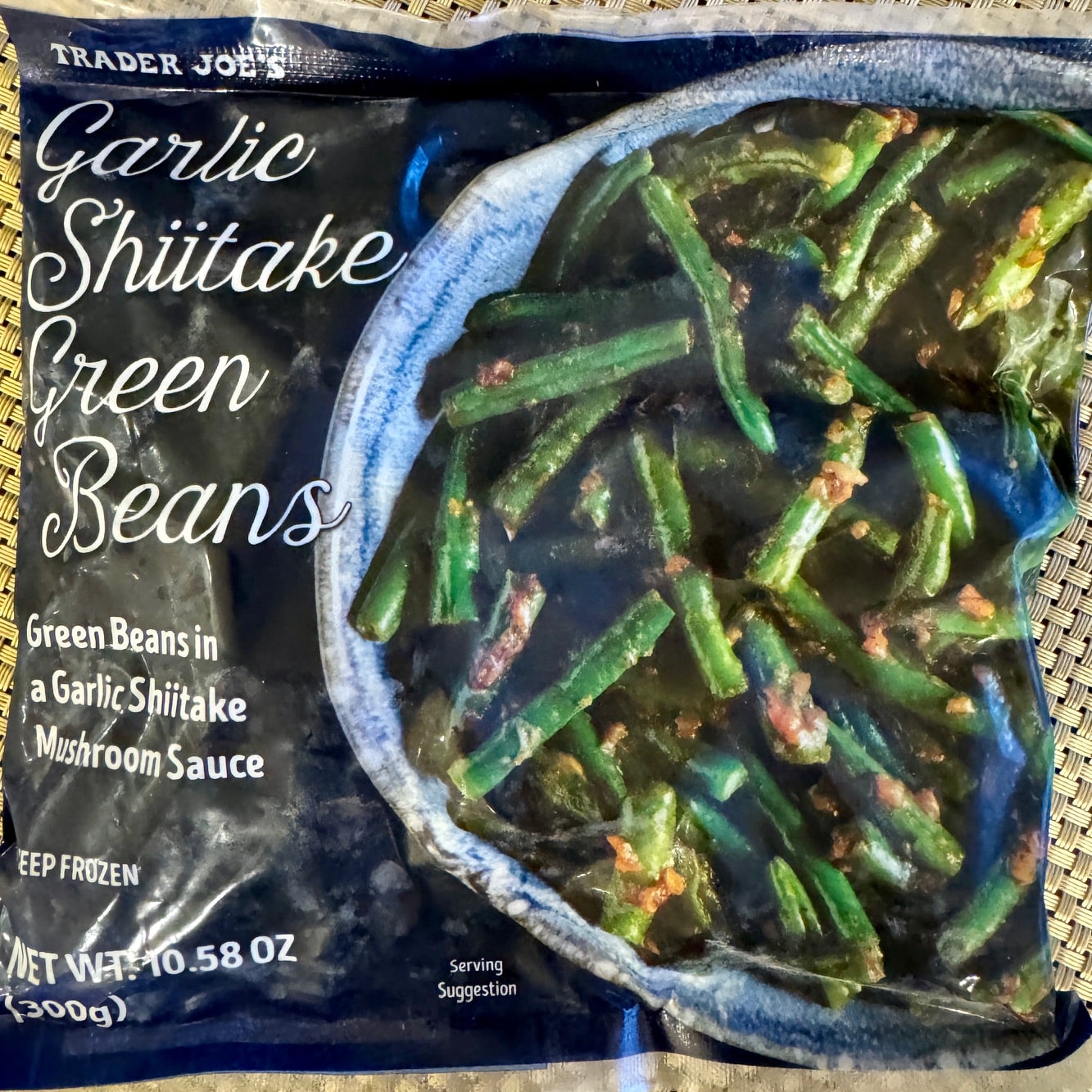 Trader Joe’s Garlic Shiitake Green Beans Review | Club Trader Joe's