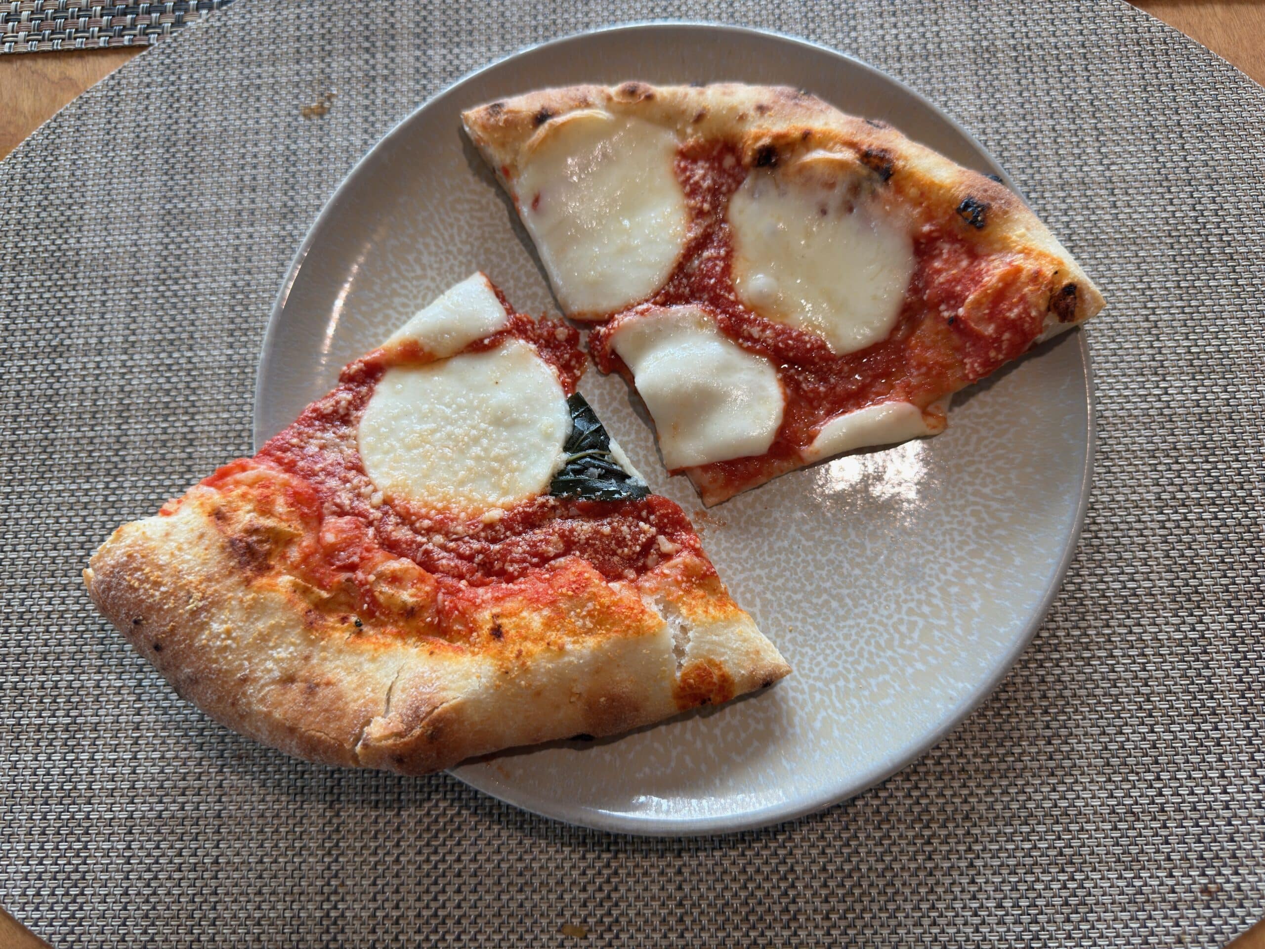 Trader Joe's New Pizza Margherita sliced
